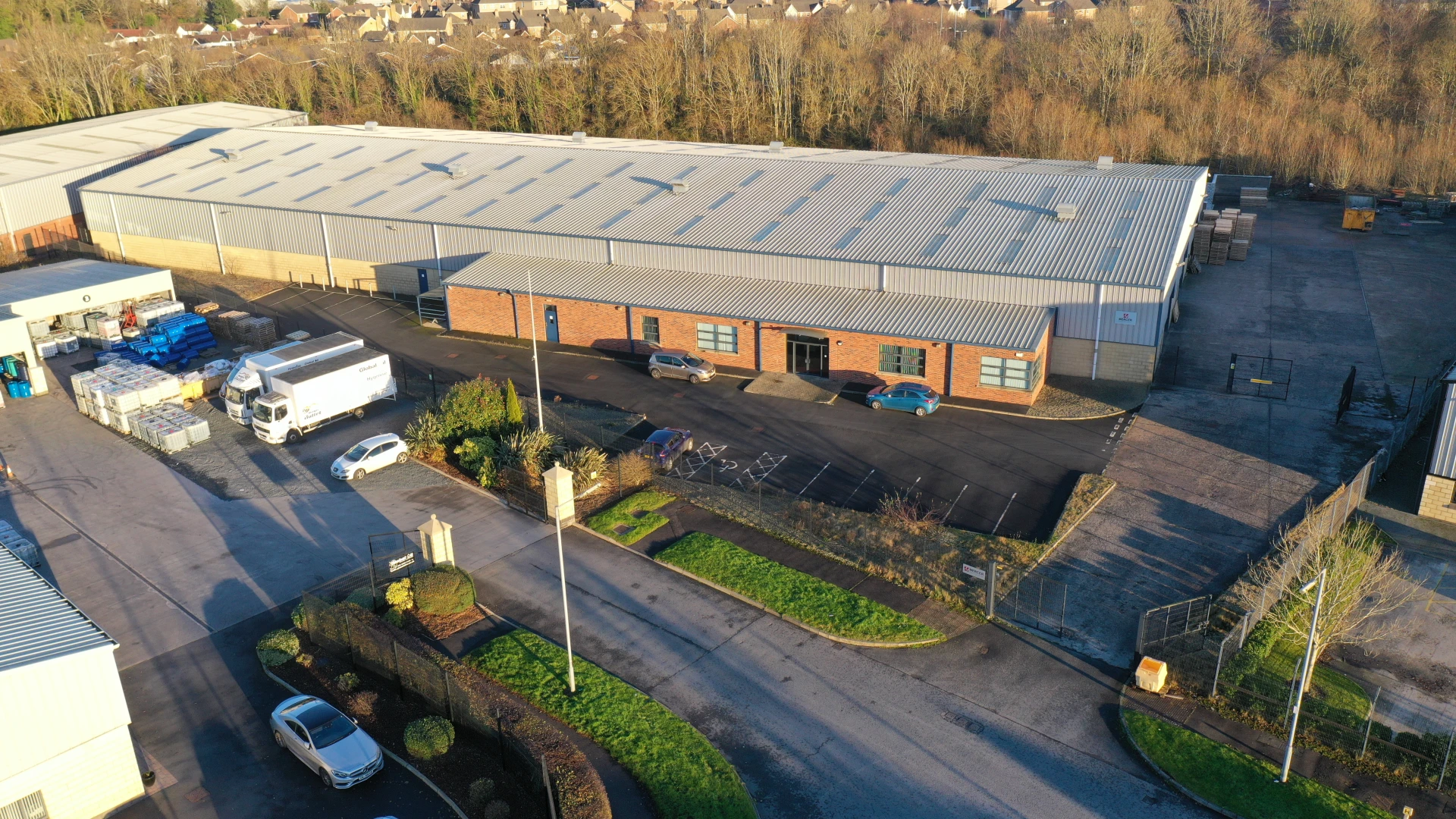 17 Ferguson Drive, Knockmore Hill Industrial Estate